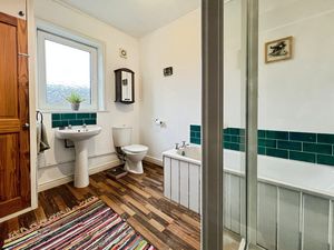Bathroom- click for photo gallery